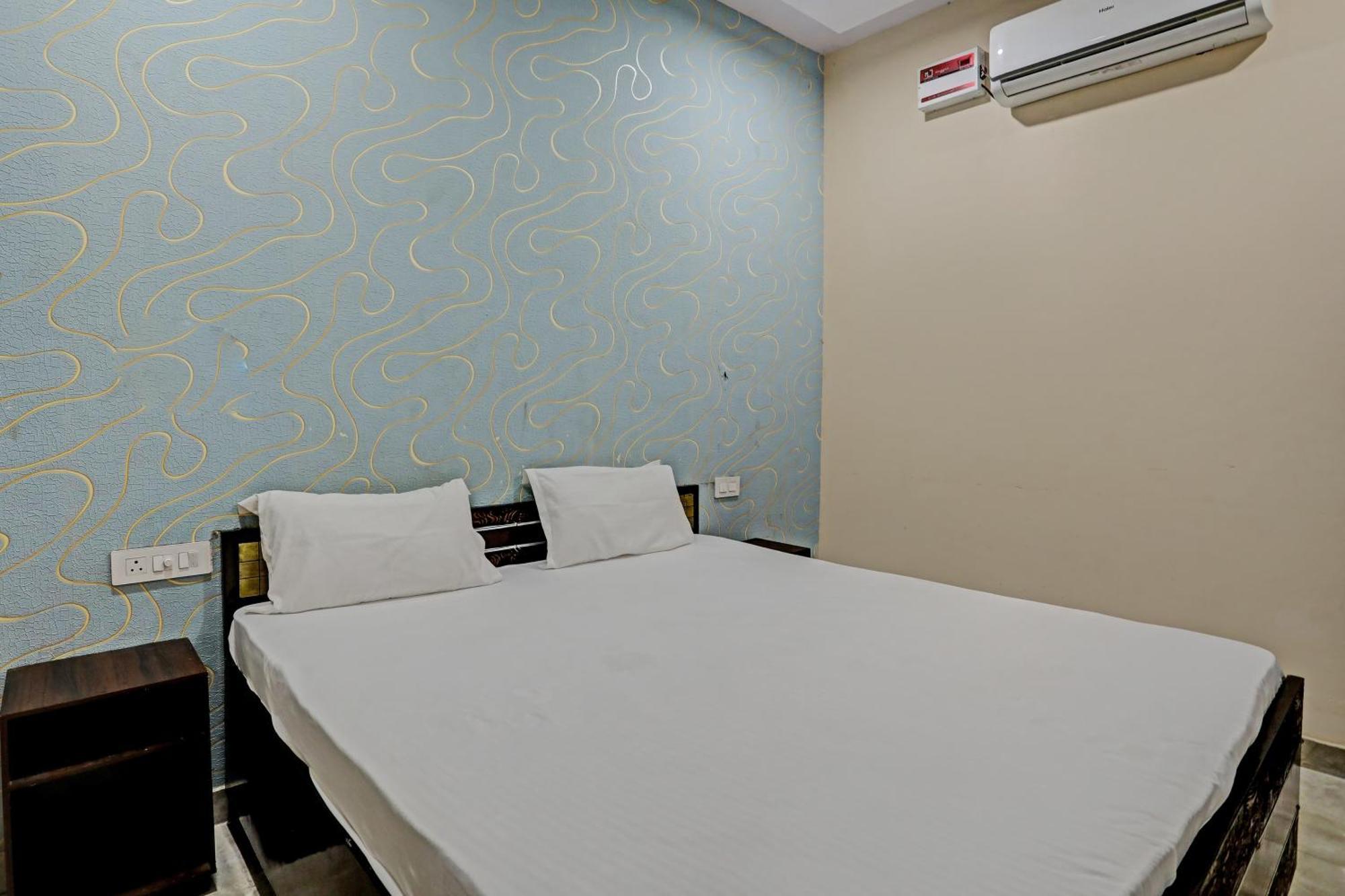 Dream Lounge Hotel ชลันธระ ภายนอก รูปภาพ