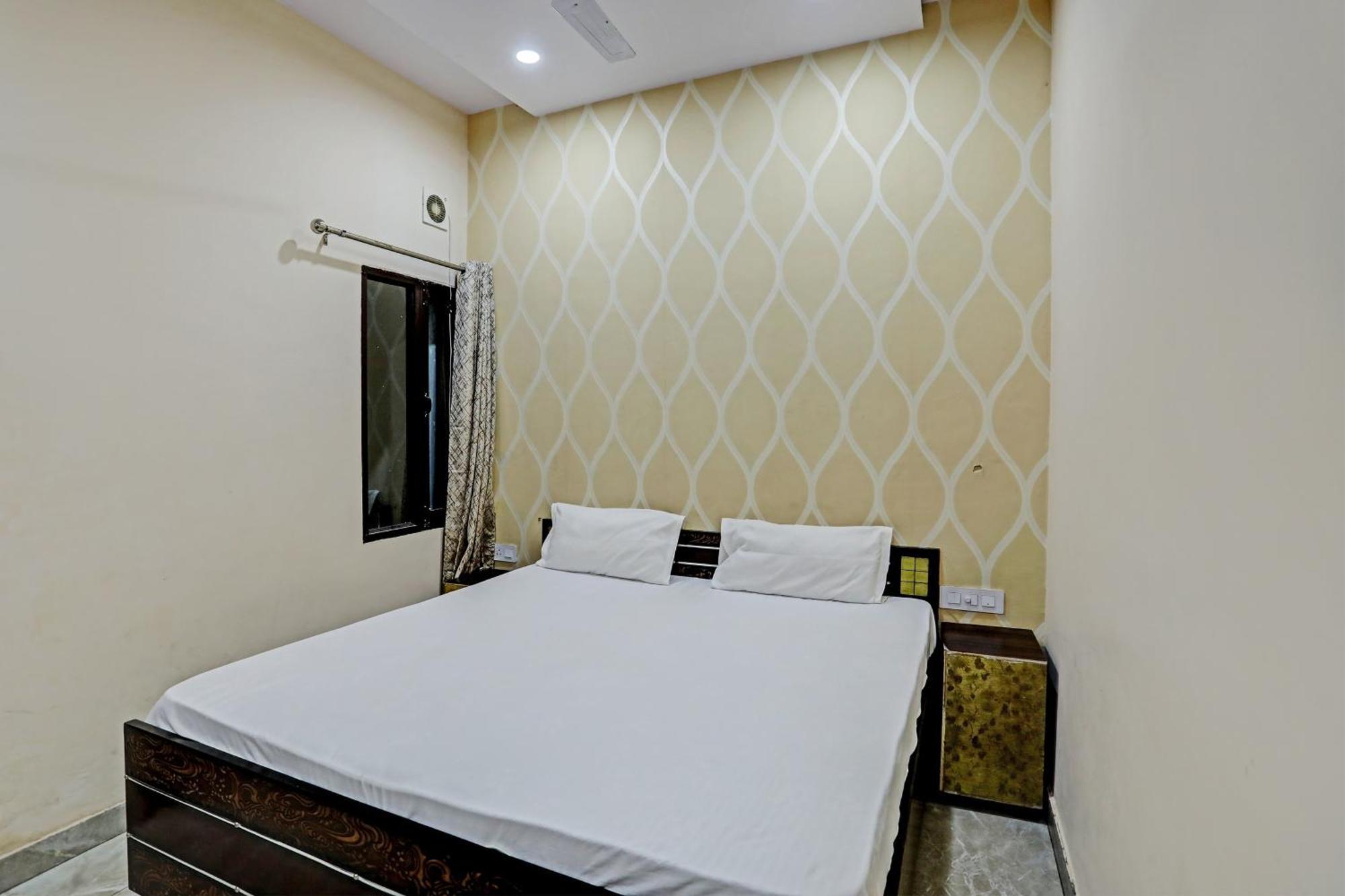 Dream Lounge Hotel ชลันธระ ภายนอก รูปภาพ