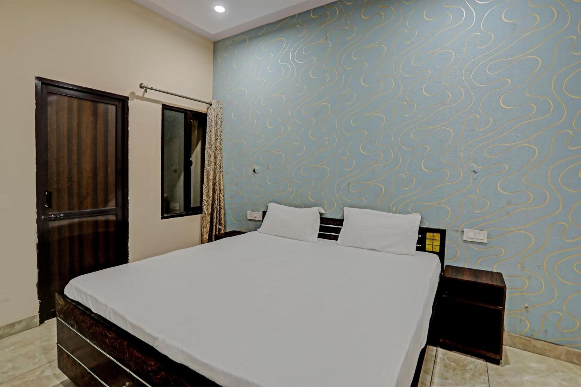 Dream Lounge Hotel ชลันธระ ภายนอก รูปภาพ