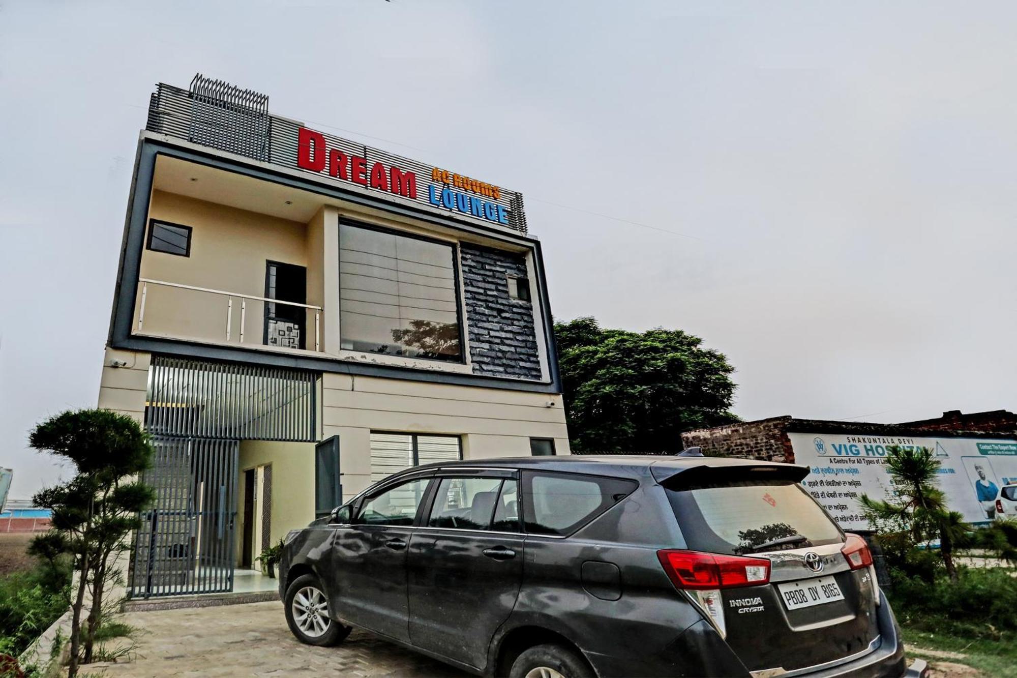 Dream Lounge Hotel ชลันธระ ภายนอก รูปภาพ