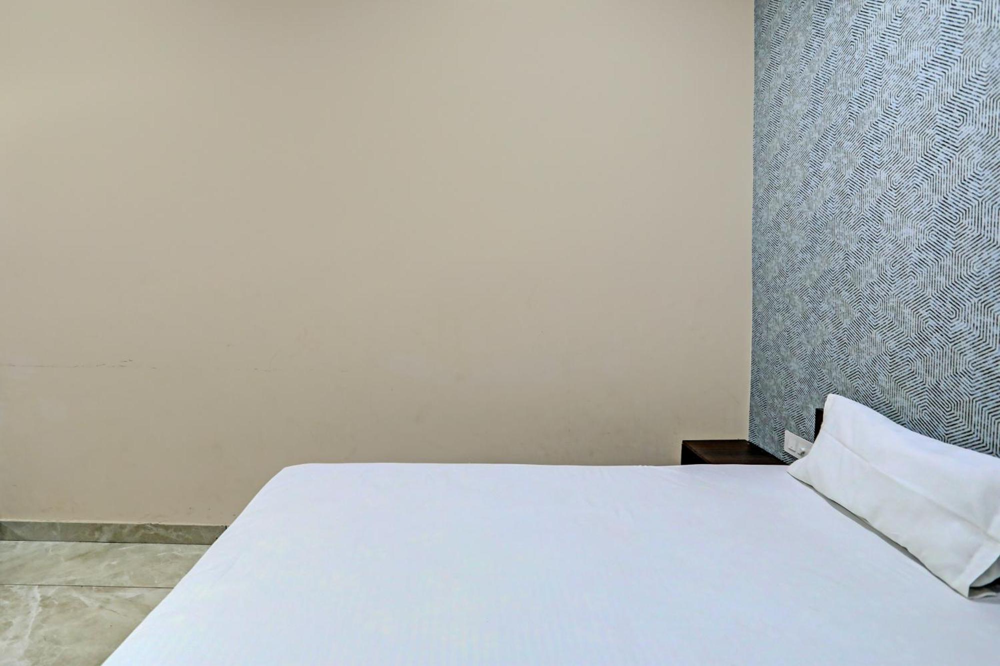 Dream Lounge Hotel ชลันธระ ภายนอก รูปภาพ